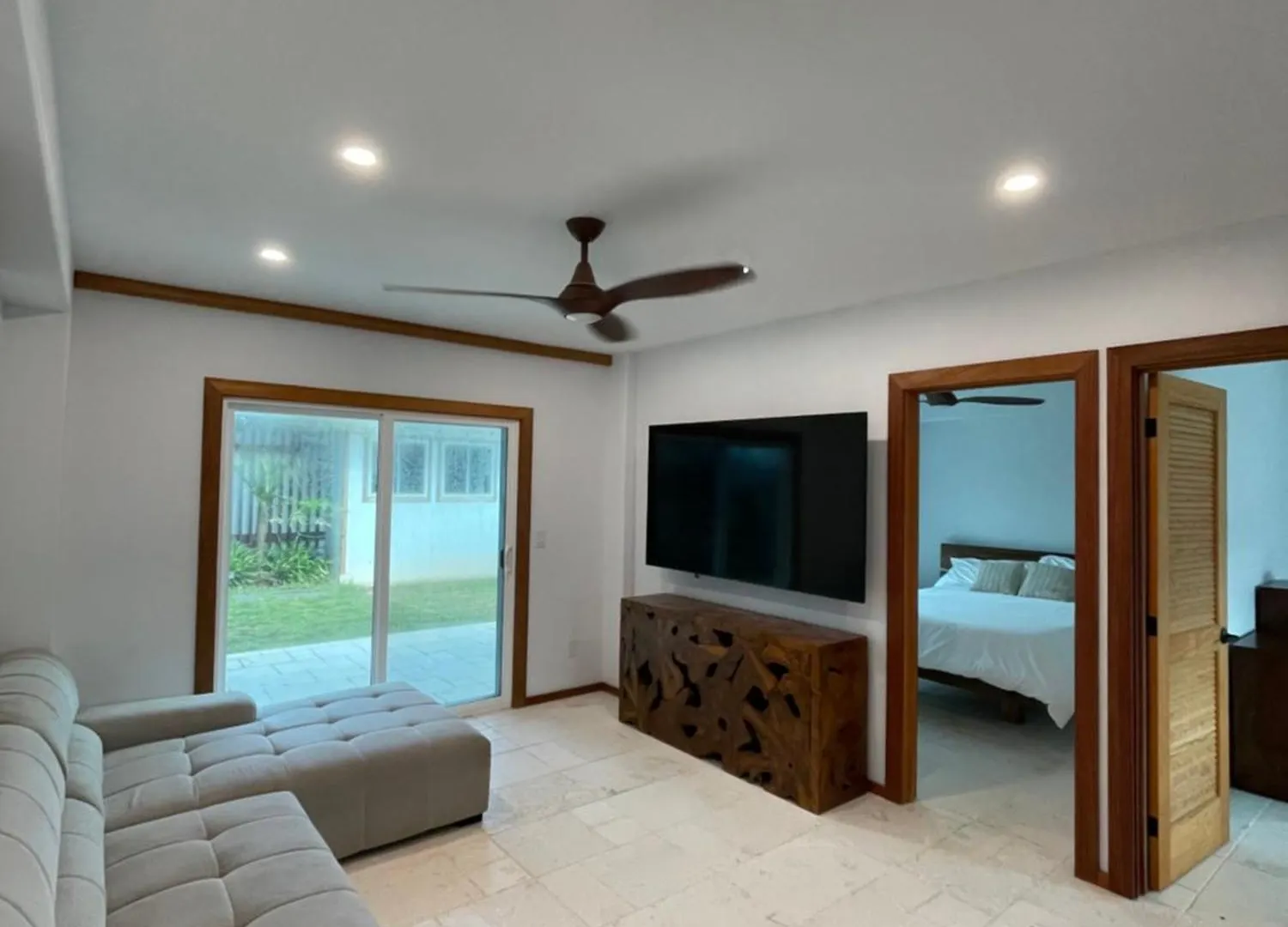 Xanadu Oceanfront Villa Hau'ula